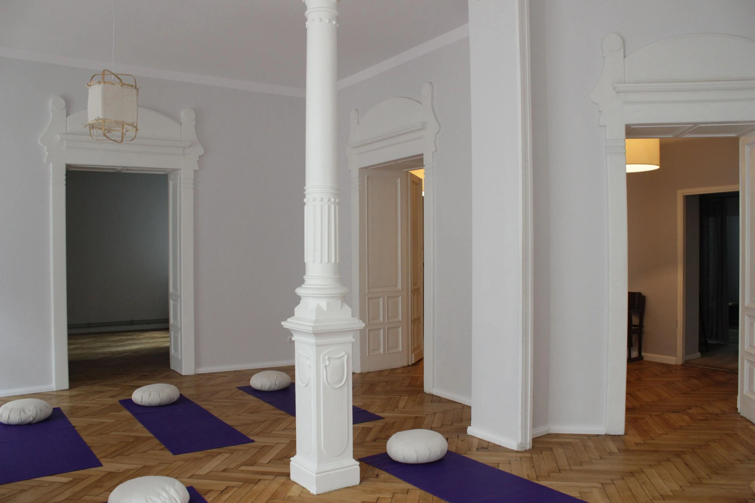 Barska yoga room