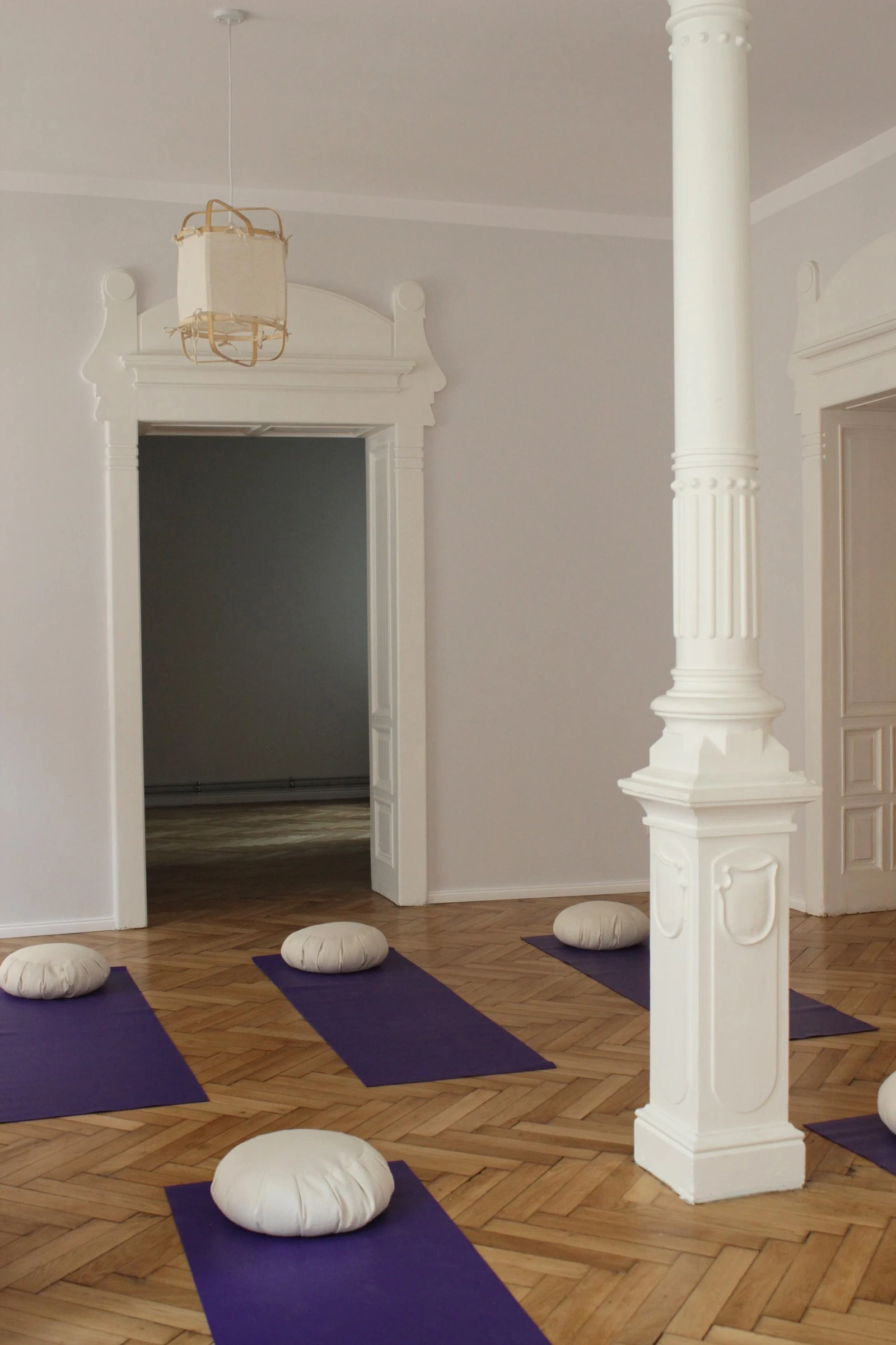 Barska yoga room detail