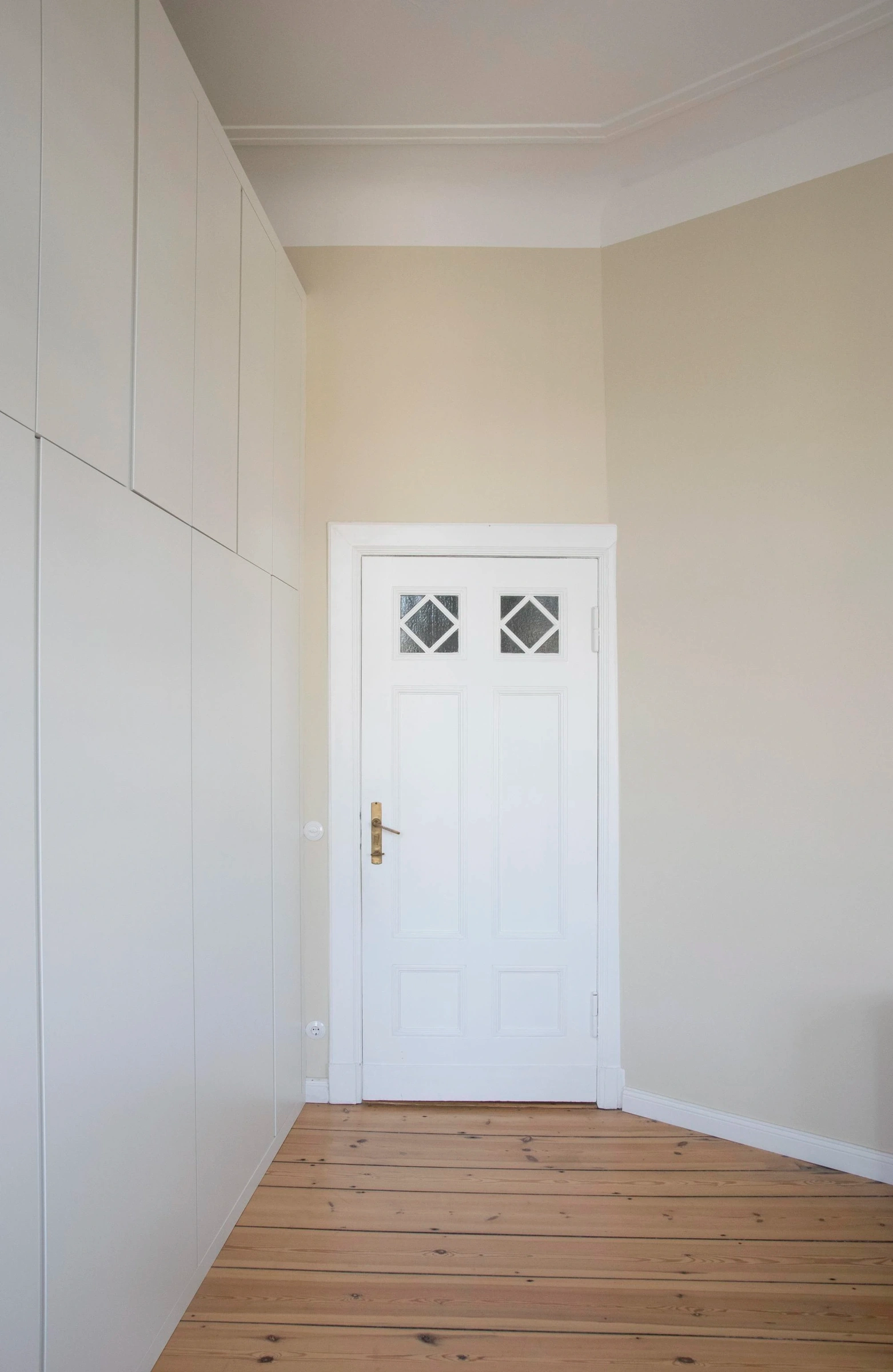 Charlottenburg apartment doorway