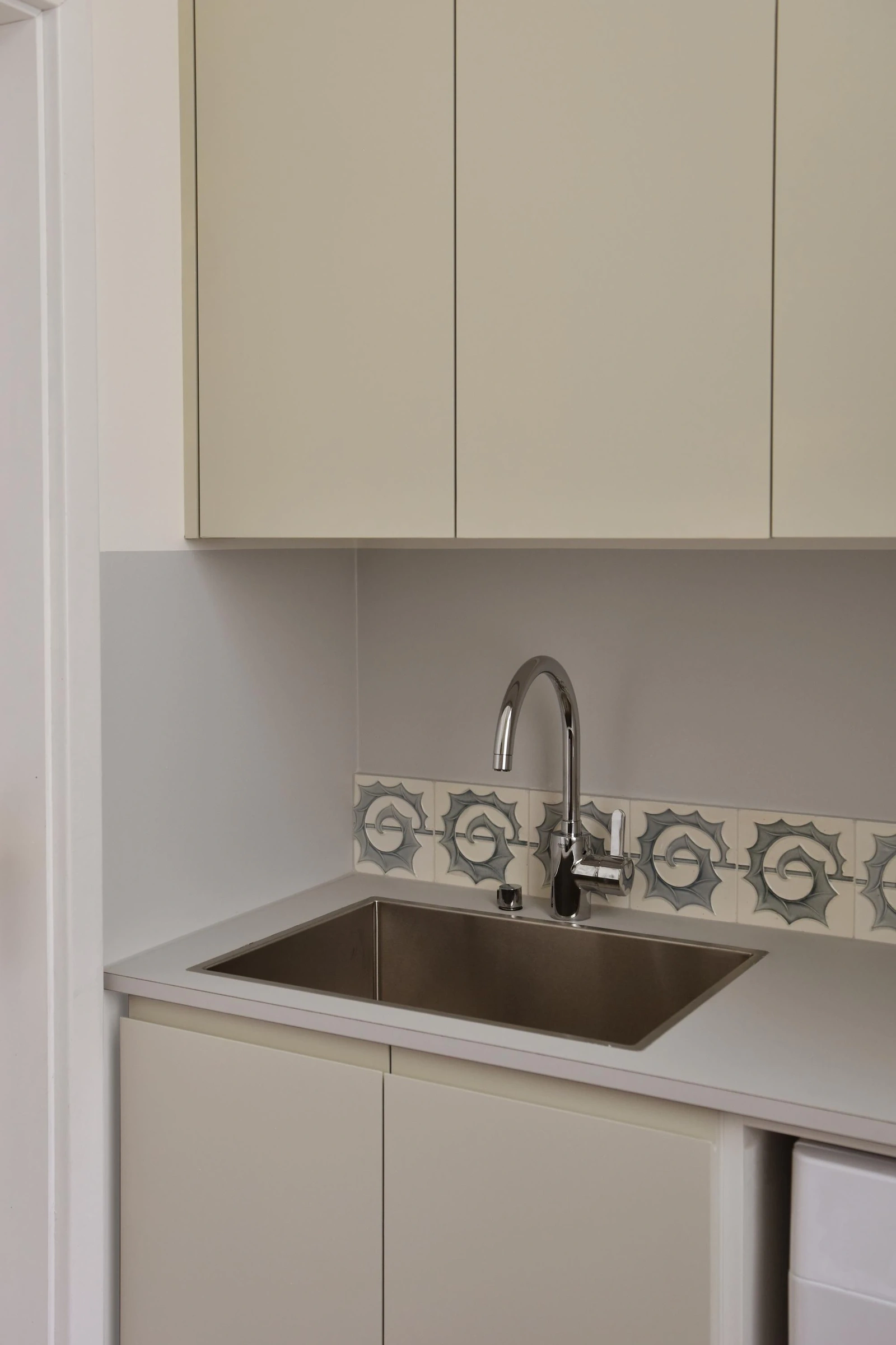 Charlottenburg washbasin